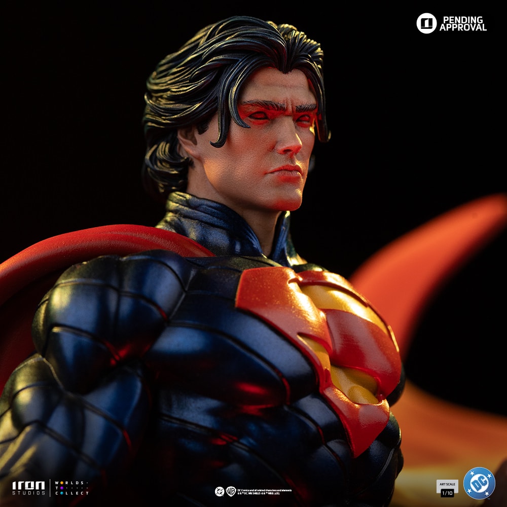 Superman Absolute 1:10 Scale Statue