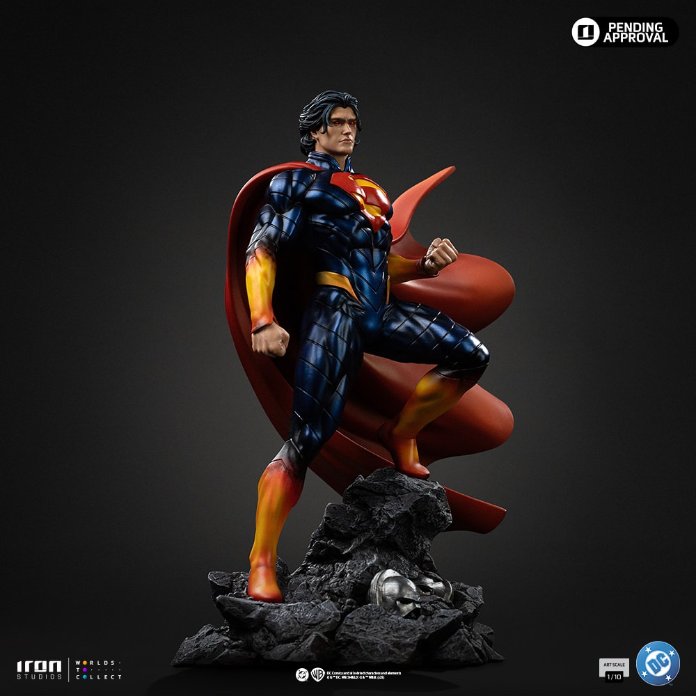 Superman Absolute 1:10 Scale Statue